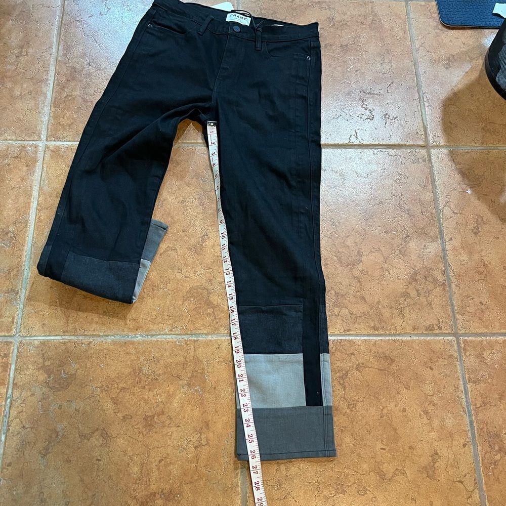 NWT FRAME High Rise Straight Ankle Colorblock Contrast Hem in Washed Black S 30 - Picture 6 of 8